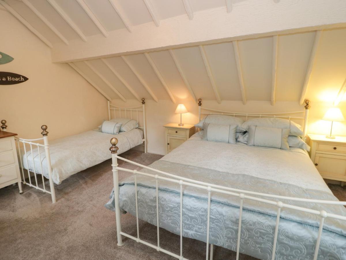 Tyn Y Graig Villa Моелфре Екстериор снимка